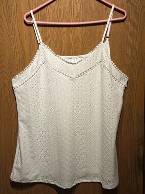 White Eyelet Camisole Tank Top - zolucky Woman XXL